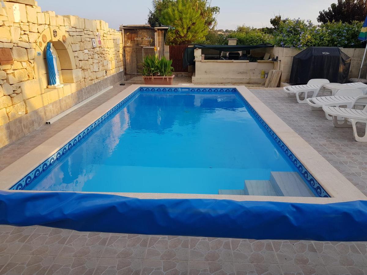 Auberge De Provence Guest House Siggiewi Екстериор снимка