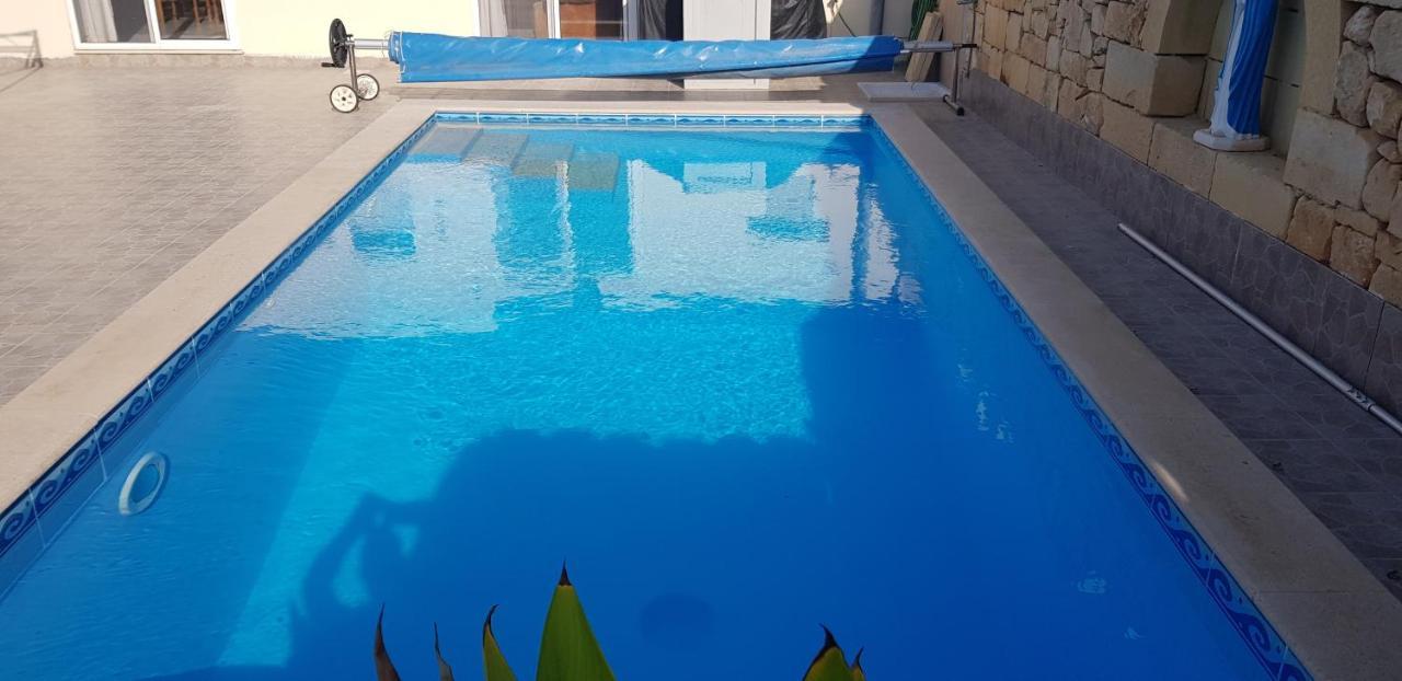 Auberge De Provence Guest House Siggiewi Екстериор снимка